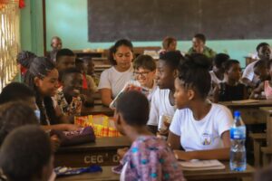Bien vivre ensemble Metissage voyage scolaire de TMA Festival Ouidah Benin College Macal St Francois Guadeloupe scaled