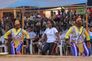 Bien vivre ensemble voyage scolaire CEG 1 Bertrand Dagnon Ouidah Benin Photo Agbeko Lucien MASSEME Orbit