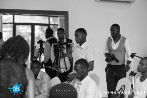 Le public de la conférence de presse