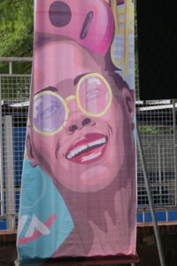 Photo couleur de la banderole de TMA Festival