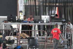 Montage Site TMA Festival Halle de la Gombe Institut Francais Kinshasa RDC Mai 2023 12